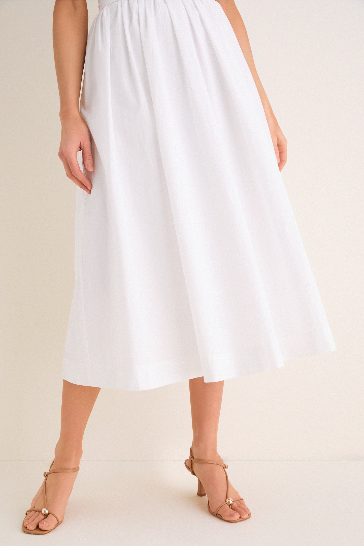 White Marylin Lace-Up Maxi Dress