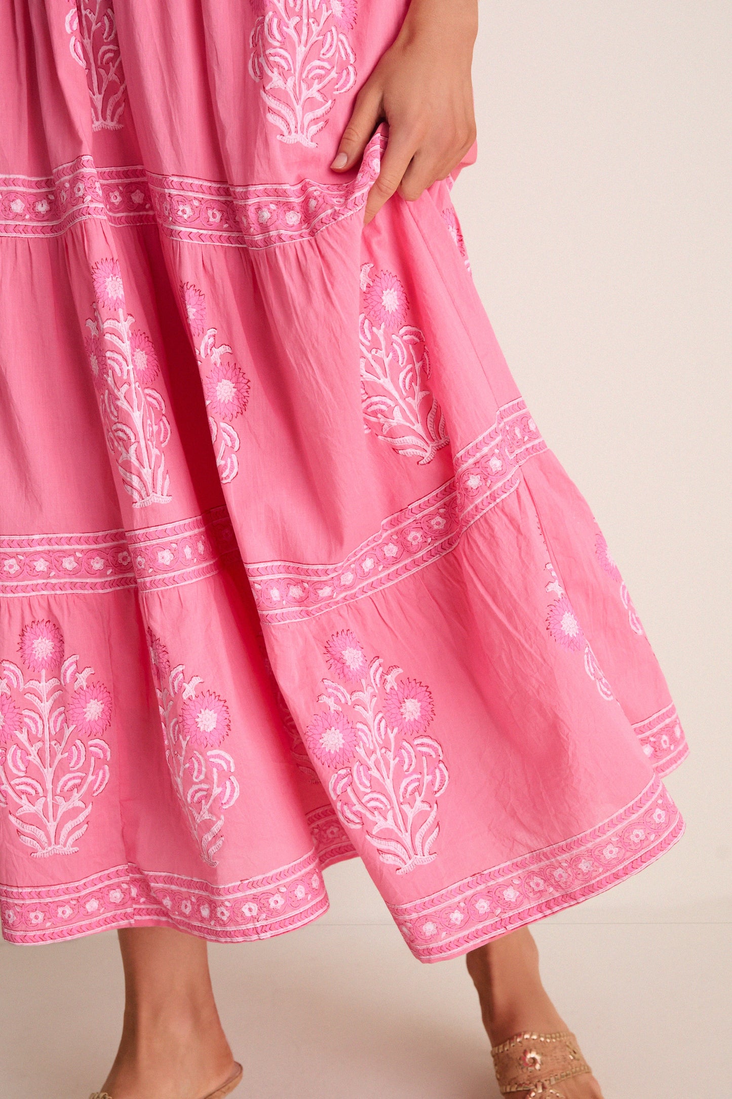 Raton Pink V-Neck Puffed Sleeve Maxi Dress