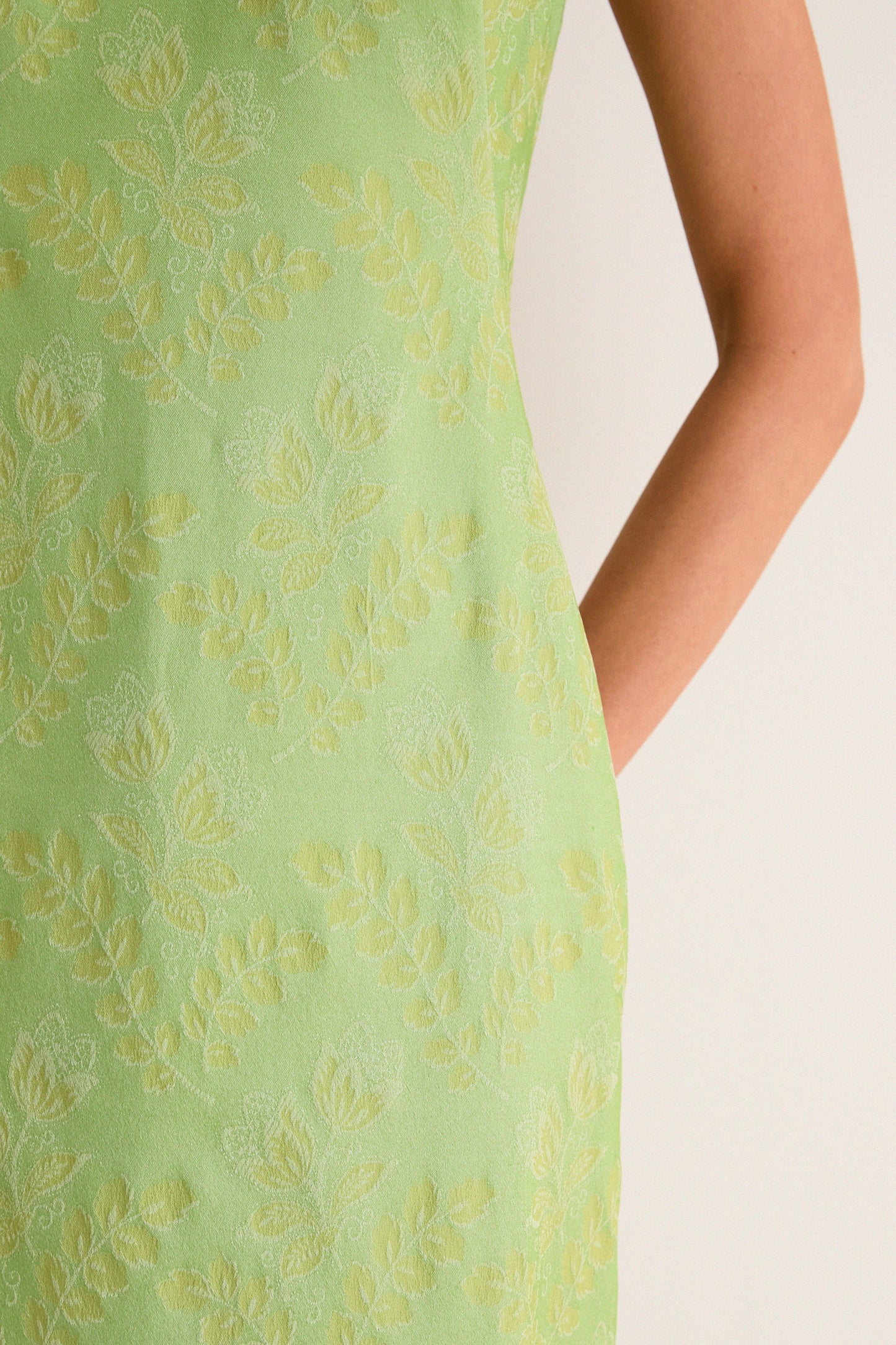 Tuileries Vine Stretch Jacquard Romy Midi Dress