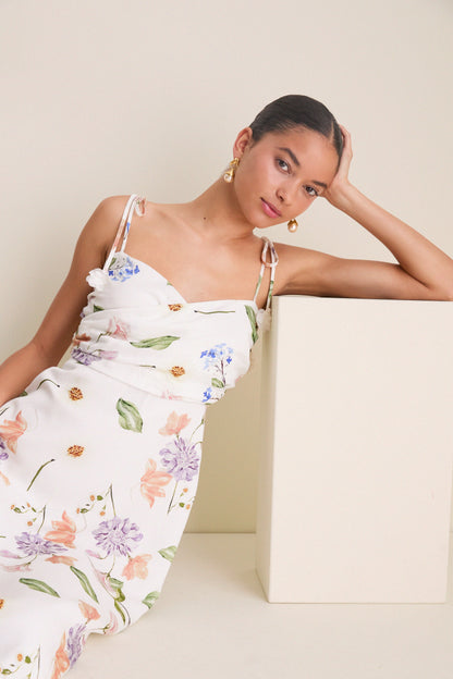 White Wildflower Floral Zinnia Maxi Dress