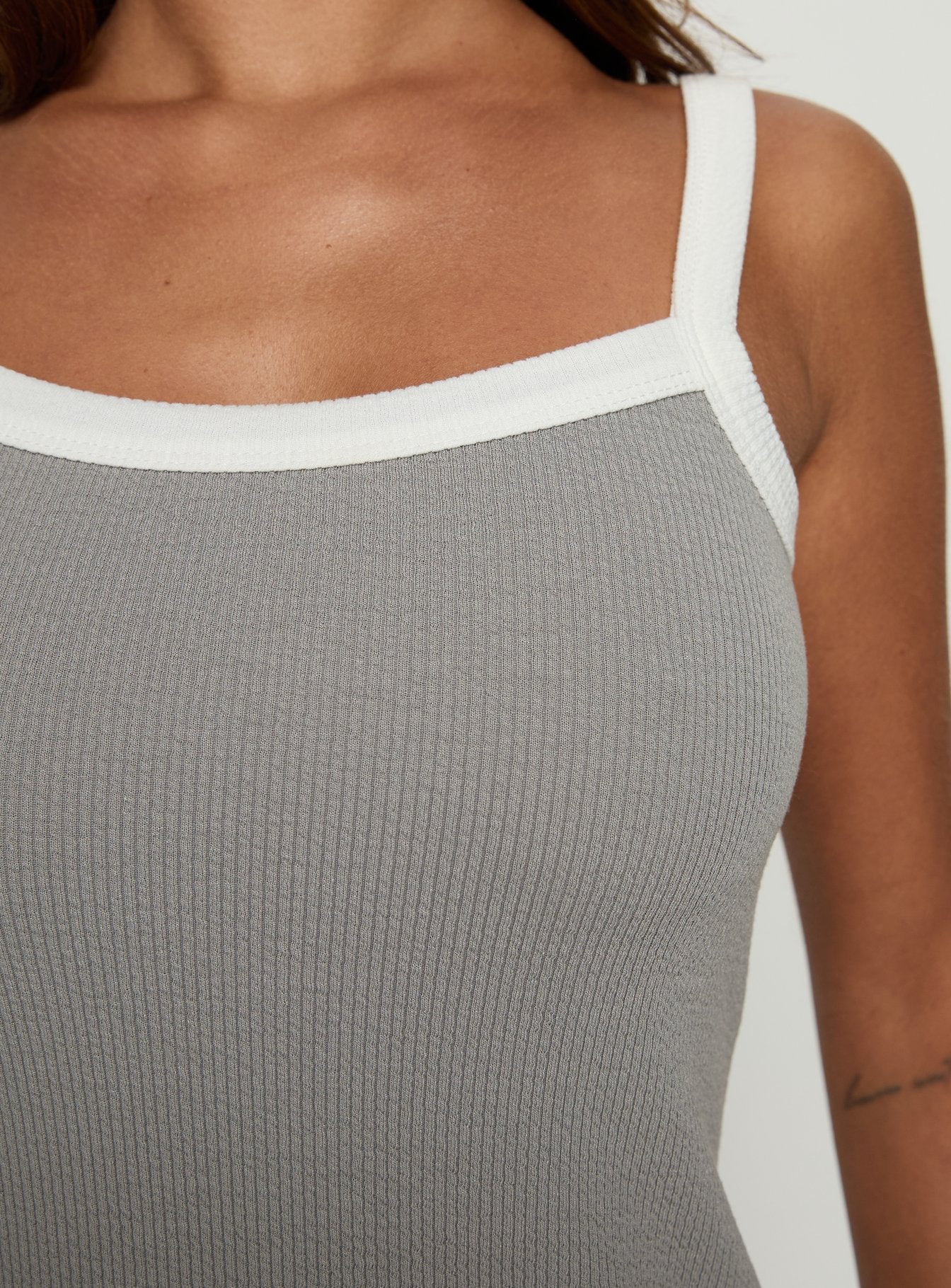 Toree Scoop Back Mini Dress Grey / White